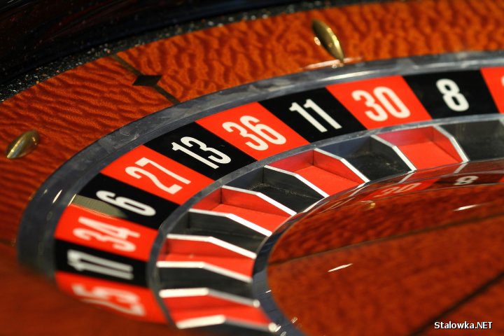 Pierwsze w historii Stalowej Woli kasyno.