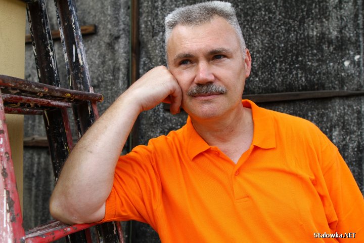 Czesław Krzysztof Obara w dniu 9 sierpnia 2012 r. postanowił oddać krzyż parafii pw. Opatrzności Bożej.