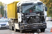 Ciężarówką, która nie wyhamowała jechał 21-letni mieszkaniec powiatu rzeszowskiego.