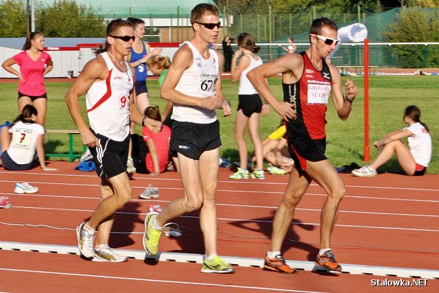 Olimpijczyk Grzegorz Sudoł ponownie pobił rekord w Stalowej Woli w chodzie na 3000 m.