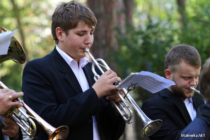 Miejski Dom Kultury chce zachęcać młodzież do wstępowania w szeregi zespołów artystycznych.