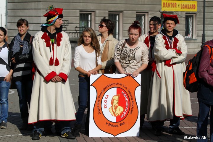 Miejski Dom Kultury chce zachęcać młodzież do wstępowania w szeregi zespołów artystycznych.