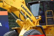 65 milionów złotych - tyle ma kosztować uruchomienie nowej produkcji maszyn budowlanych w Stalowej Woli przez Liugong Machinery Poland.