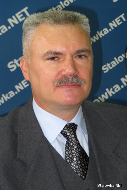 Czesław Krzysztof Obara po zakończonej rozprawie przyszedł do redakcji Stalowka.NET, aby przekazać pomyślne dla niego postanowienie sądu. - Jestem z niego bardzo zadowolony - stwierdził w rozmowie z nami.