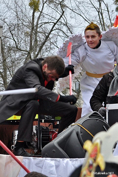 Orszak Trzech Króli w Stalowej Woli. Wygrana walka Archanioła z Lucyferem.