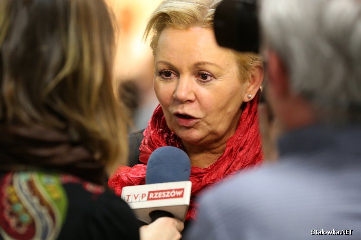 Kobieta Aktywna - IV edycja konferencji województwa podkarpackiego. Na zdjęciu posłanka Krystyna Skowrońska.