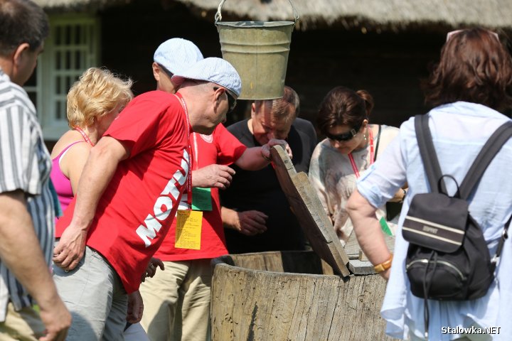 Mistrzostwa Polski Pojazdów Zabytkowych w Stalowej Woli. Przystanek: Kolbuszowa.