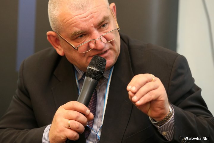 Huta Stalowa Wola na Europejskim Kongresie Gospodarczym. Na zdjęciu: Stanisław Butlak, generał Wojsk Lądowych.