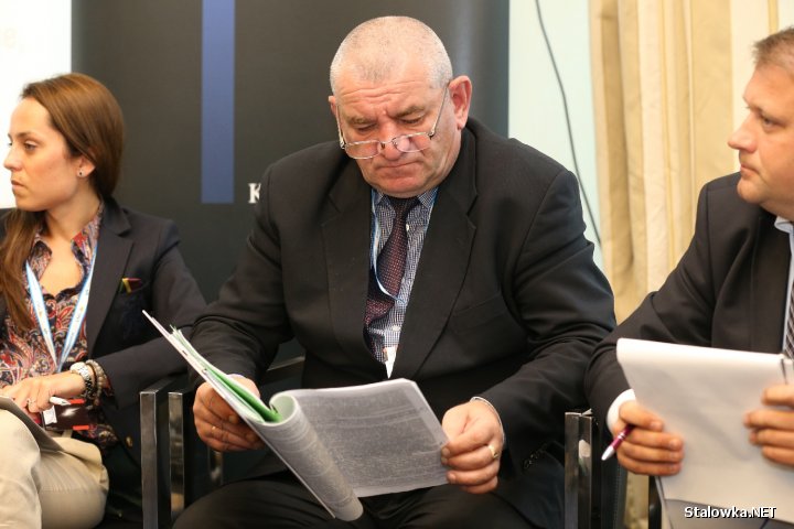 Huta Stalowa Wola na Europejskim Kongresie Gospodarczym. Na zdjęciu: Stanisław Butlak, generał Wojsk Lądowych.