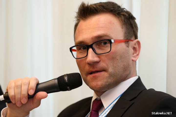 Huta Stalowa Wola na Europejskim Kongresie Gospodarczym. Na zdjęciu: Cezary Pytlos, dziennikarz Gazety Prawnej.