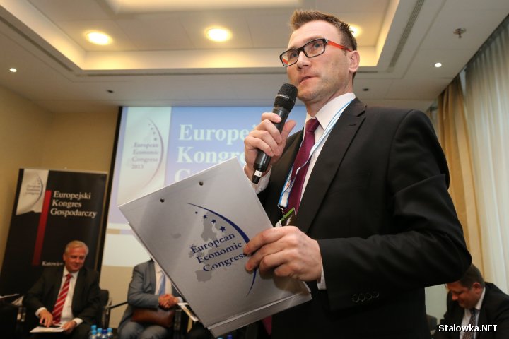 Huta Stalowa Wola na Europejskim Kongresie Gospodarczym. Na zdjęciu: Cezary Pytlos, dziennikarz Gazety Prawnej.