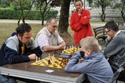 O godzinie 10:00 przy Miejskim Domu Kultury rozpoczął się turniej szachowy Puchar NSZZ Solidarność Huta Stalowa Wola z okazji 25 rocznicy strajków w HSW.