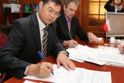 W czwartek, 31 października 2013 roku w Stalowej Woli został podpisany akt notarialny dotyczący zakupu spółki HSW - Zakład Zespołów Napędowych w upadłości przez spółkę LiuGong Machinery Poland.