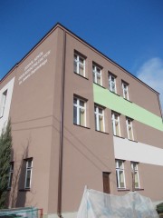 Na zadanie Termomodernizacja ZSO w Zaklikowie gmina uzyskała dofinansowanie w wysokości 220 938,53zł co stanowi 57,69% kosztów realizowanego przedsięwzięcia.