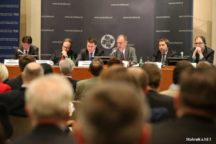 KRAKÓW: Konferencja o nowych wyzwaniach dla polityki bezpieczeństwa NATO i UE.