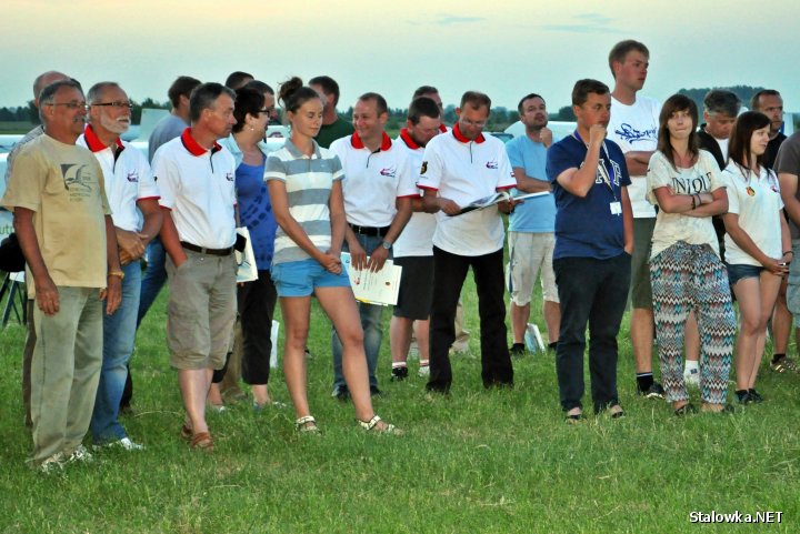 Andrzej Śmielkiewicz, Krzysztof Łuniewski i Tomasz Dul zostali Mistrzami Polski w szybowcowych zawodach organizowanych przez Aeroklub Stalowowolski.