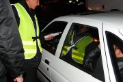 Jednym z najważniejszych zadań Policji w tym czasie, było eliminowanie z dalszej jazdy pijanych kierowców.