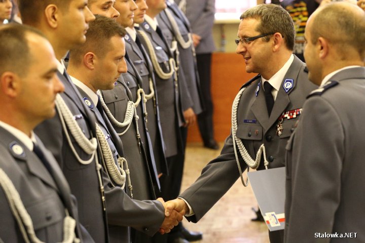 Święto Policji 2014 w Stalowej Woli. 62 funkcjonariuszy z awansami.