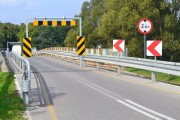 Ze względu na jego zły stan techniczny od 25 kwietnia 2014 roku do odwołania Podkarpacki Zarząd Dróg Wojewódzkich wprowadził ograniczenie nośności mostu.