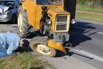 77-letni traktorzysta nie miał wymaganych uprawnień do kierowania pojazdem.