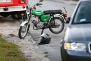 Poszkodowany motocyklista z urazem nogi został przewieziony do szpitala w Stalowej Woli.