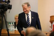 Sesję Rady Miejskiej 2014-2018 do wyboru przewodniczącego poprowadził najstarszy radny 83-letni Zbigniew Paszkiewicz.