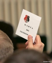 Miejscy radni w Stalowej Woli jednogłośnie przyjęli projekt budżetu na 2015 rok.