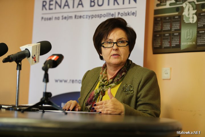 - Podczas rozmów z mieszkańcami, petentami, dociera do mnie wiele niepokojących informacji - stwierdziła posłanka Renata Butryn (PO) na zwołanej 2 marca 2015 roku konferencji prasowej, dzieląc się następnie swoimi spostrzeżeniami na temat funkcjonowania miasta.