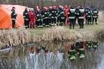 Po zakończeniu akcji omówiono działania, wyciągając wnioski. W ćwiczeniach wzięli udział strażacy z OSP Stalowa Wola oraz Charzewice.