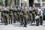 W czwartek, 23 kwietnia 2015 roku na Placu Piłsudskiego w Stalowej Woli odbyło się uroczyste ślubowanie klas mundurowych Zespołu Szkół Ponadgimnazjalnych nr 1.