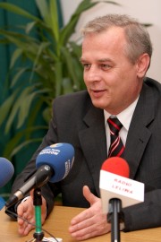 Krzysztof Trofiniak, prezes generalny HSW S.A uciął wszelkie spekulacje dotyczące dofinansowania przez rząd HSW.