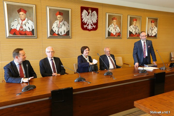 Rzeszów: posiedzenie podkomisji stałej do spraw modernizacji technicznej uzbrojenia polskiej armii sejmowej komisji obrony narodowej.