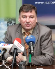 Patronat honorowy nad konkursem objął Starosta Stalowowolski Wiesław Siembida.