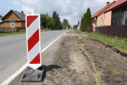 Rozpoczęły się prace przy budowie trasy rowerowej wiodącej przez teren gminy od Musikowia do Radomyśla nad Sanem. Obecnie roboty prowadzone są w Woli Rzeczyckiej i Żabnie.