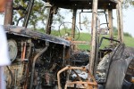 Całkowitemu spaleniu uległ kanadyjsko-amerykański traktor marki Massey Ferguson będący na stalowowolskich tablicach rejestracyjnych.