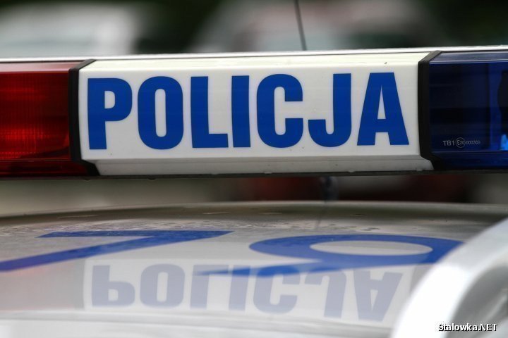 Policjanci ze Stalowej Woli zatrzymali 28-letniego mężczyznę kierującego motorowerem, który nie zatrzymał się do kontroli i uciekał przed policjantami. 