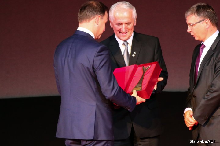 Kielce 2015: Defender i Nagroda Prezydenta RP dla HSW S.A.