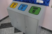 W szkołach oraz obiektach użyteczności publicznej pojawią się pojemniki do selektywnej zbiórki odpadów. Wydział Gospodarki Odpadami Urzędu Miasta zakupił 120 sztuk.