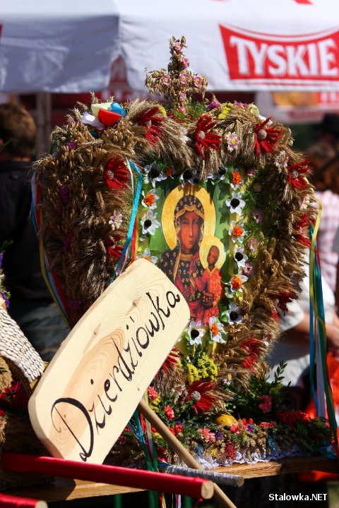 XIII Dożynki Gminy Zaleszany w Majdanie Zbydniowskim.