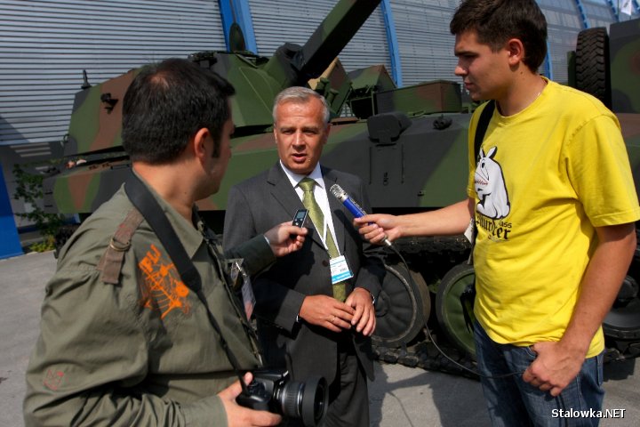 Krzysztof Trofiniak, dyrektor generalny HSW udzielał licznych wywiadów.