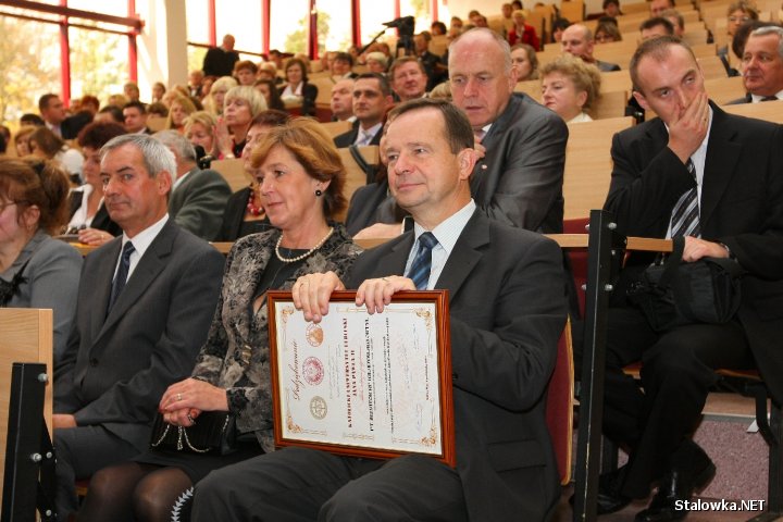 Inauguracja roku akademickiego 2009/2010 na Katolickim Uniwersytecie Lubelskiem w Stalowej Woli. Na zdjęciu senator RP Władysław Ortyl.