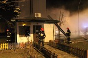 W akcji gaszenia pożaru wzięło udział trzy zastępy straży.