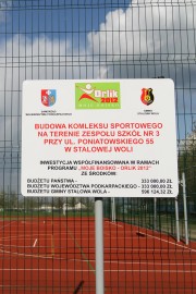 Budowa kompleksu sportowego łączenie kosztowała ponad 1,2 mln złotych.